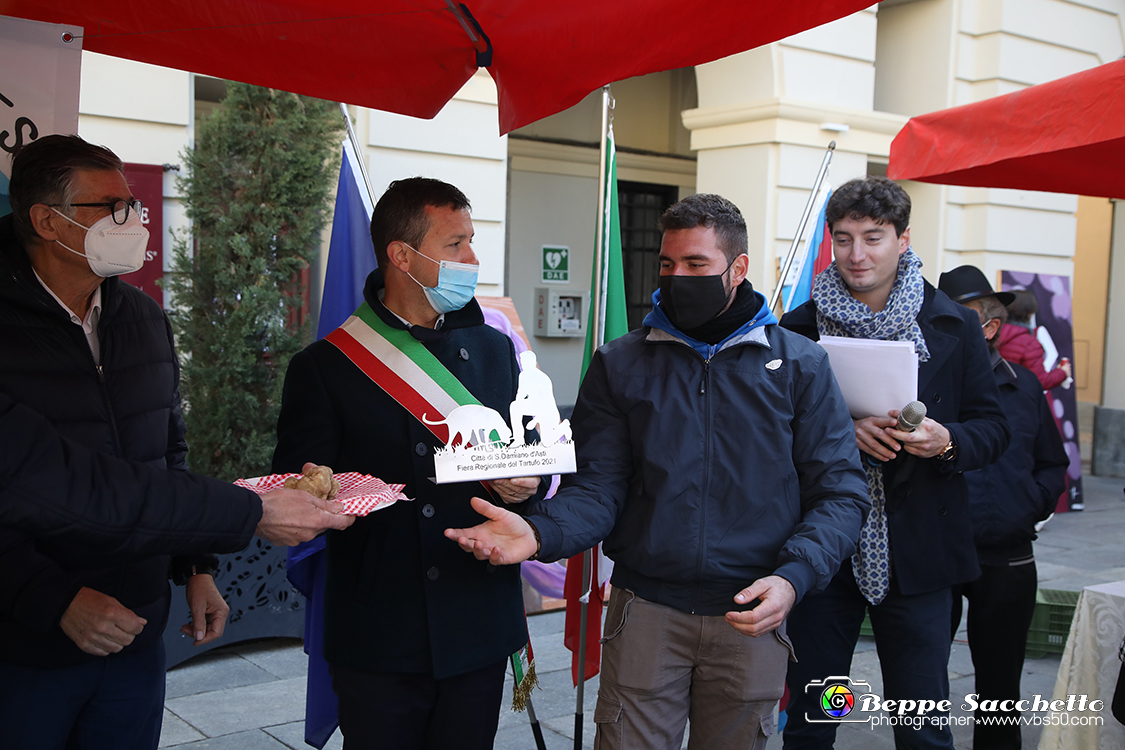 VBS_6089 - 10.ma Fiera Nazionale del Tartufo e Fiera dei Santi.jpg
